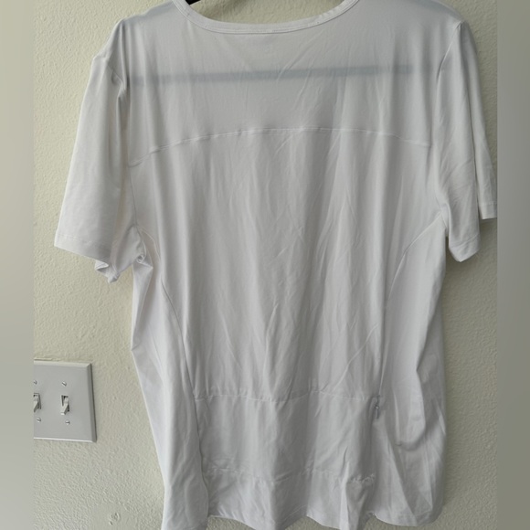 Fabletics White Tennis Set - Picture 3 of 6